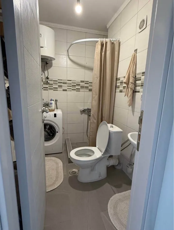 Prodaja, jednosoban stan, 42m², Autobuska stanica, Podgorica