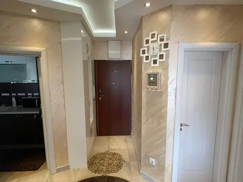 Rent, two bedroom apartment, 74m², Ljubović, Podgorica - image 2