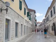 Prodaja, poslovni prostor, 102m², Herceg Novi, Crna Gora - image 14