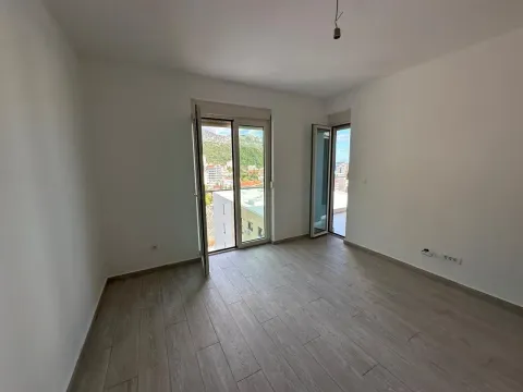 Prodaja, jednosoban stan, 57m², Bečići, Budva - image 5