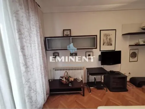 Rent, two bedroom apartment, 67m², Stari Grad, Beograd - image 4