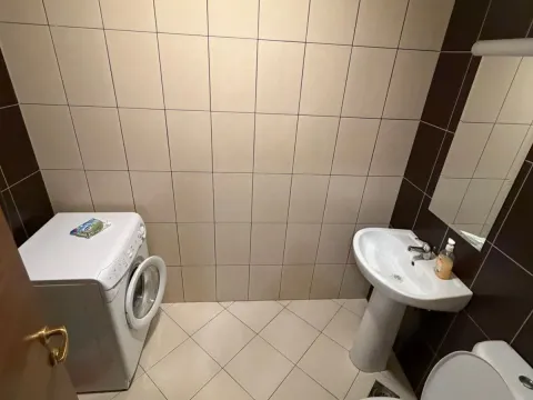 Rent, two bedroom apartment, 84m², City Kvart, Podgorica - image 6