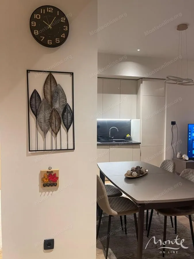 Prodaja, dvosoban stan, 90m², Porto Montenegro, Tivat