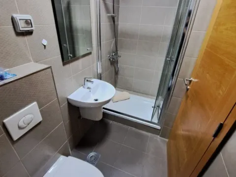 Rent, two bedroom apartment, 68m², City Kvart, Podgorica - image 18