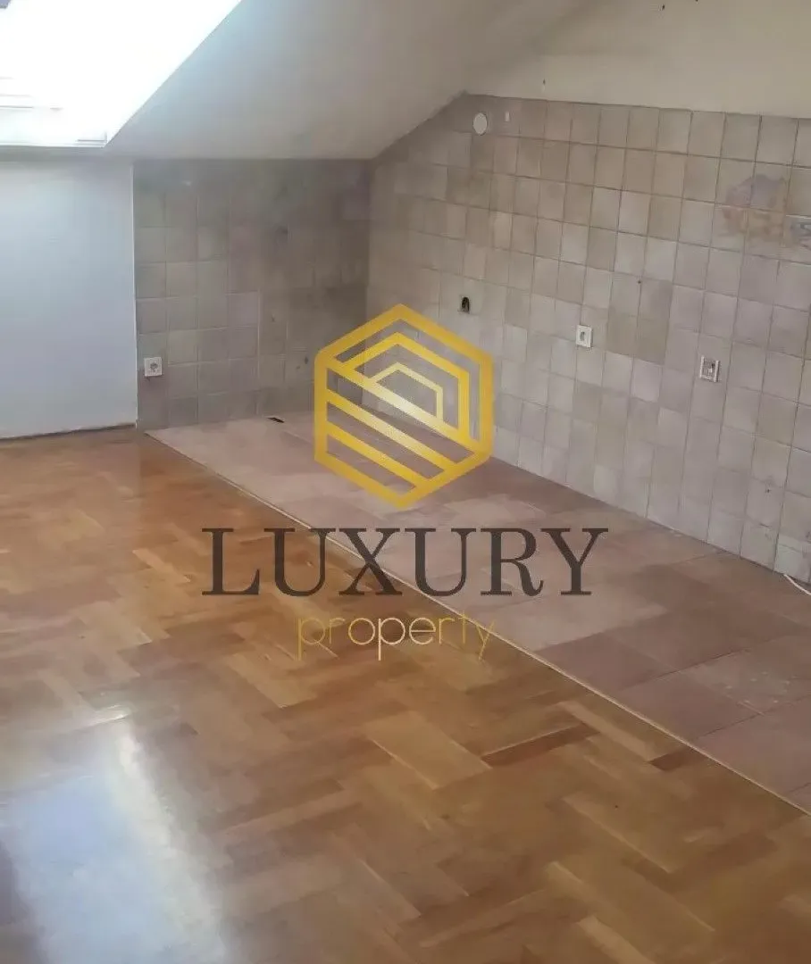 Prodaja, jednosoban stan, 43m², Stari Aerodrom, Podgorica