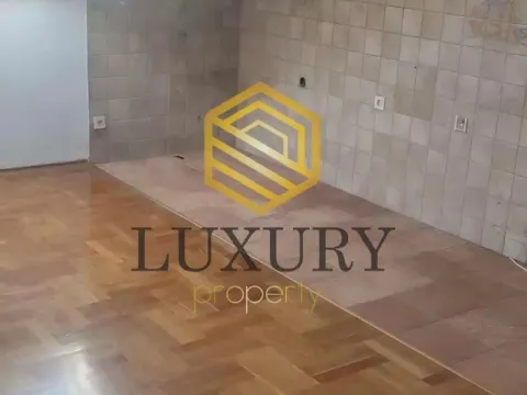 Prodaja, jednosoban stan, 43m², Stari Aerodrom, Podgorica - image 6