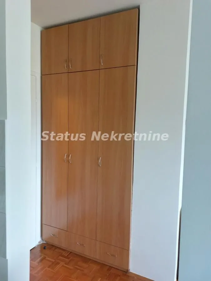 Rent, studio apartment, 33m², Novo naselje, Novi Sad