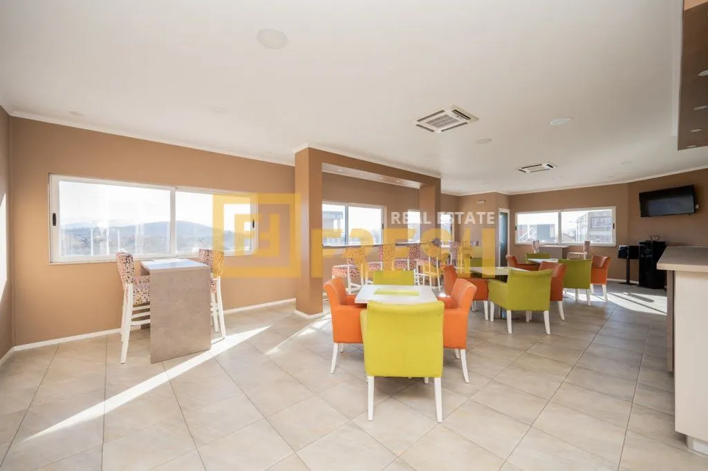 Izdavanje, poslovni prostor, 150m², Donja Gorica, Podgorica