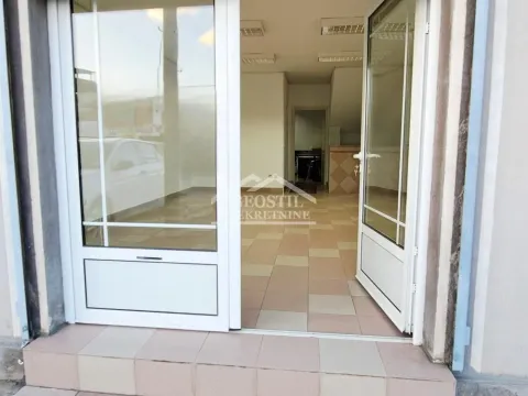 Izdavanje, poslovni prostor, 50m², Mali Mokri Lug, Zvezdara Sve Podlokacije - image 6