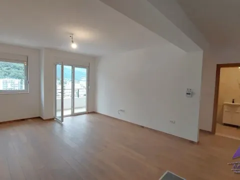 Prodaja, jednosoban stan, 45m², Budva, Crna Gora - image 2