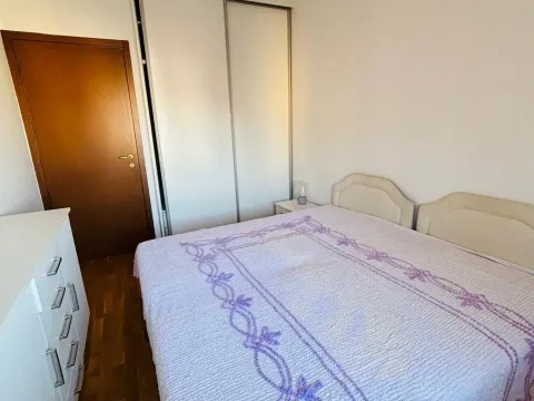 Izdavanje, jednosoban stan, 50m², City Kvart, Podgorica - image 7