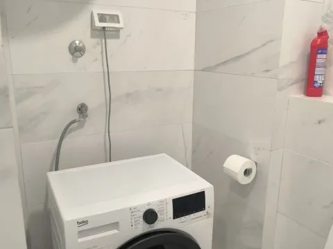 Izdavanje, dvosoban stan, 70m², Central Point, Podgorica - image 11