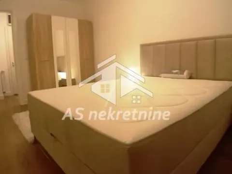 Izdavanje, dvosoban stan, 53m², Karaburma, Palilula Sve Podlokacije - image 11