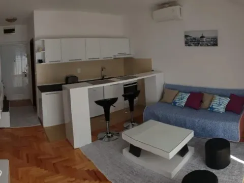 Sale, two bedroom apartment, 39m², Denkova Basta, Zvezdara Sve Podlokacije - image 4