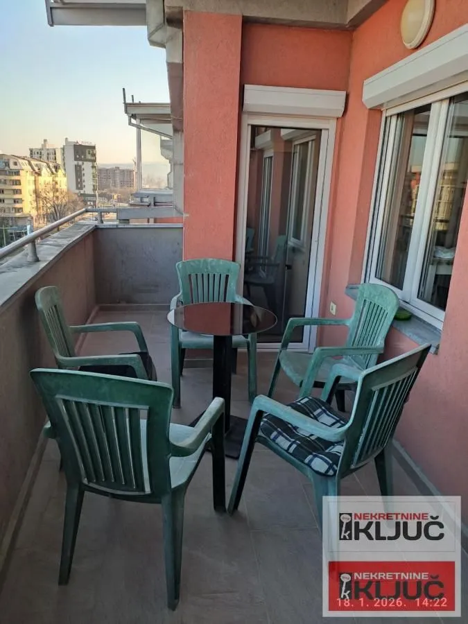 Prodaja, dvosoban stan, 54m², Bulevar Evrope, Novi Sad Sve Podlokacije