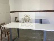 Rent, house, 330m², Dobanovci, Surčin - image 13