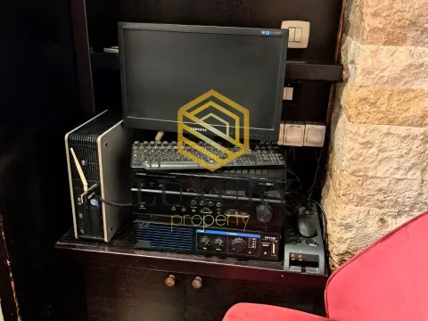 Rent, office space, 130m², Stari Aerodrom, Podgorica - image 6