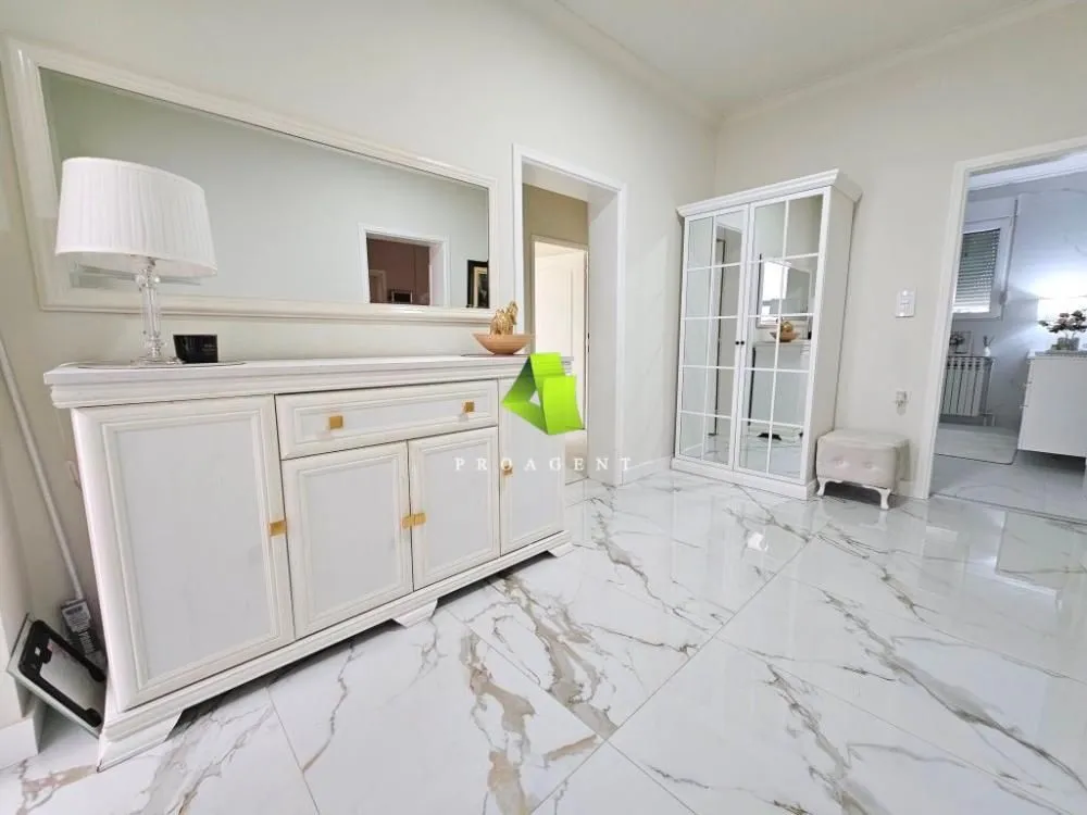 Sale, house, 126m², Medijana, Niš