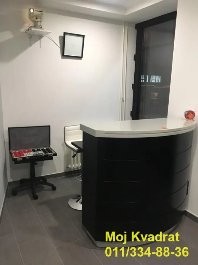 Izdavanje, poslovni prostor, 50m², Stari Grad, Beograd