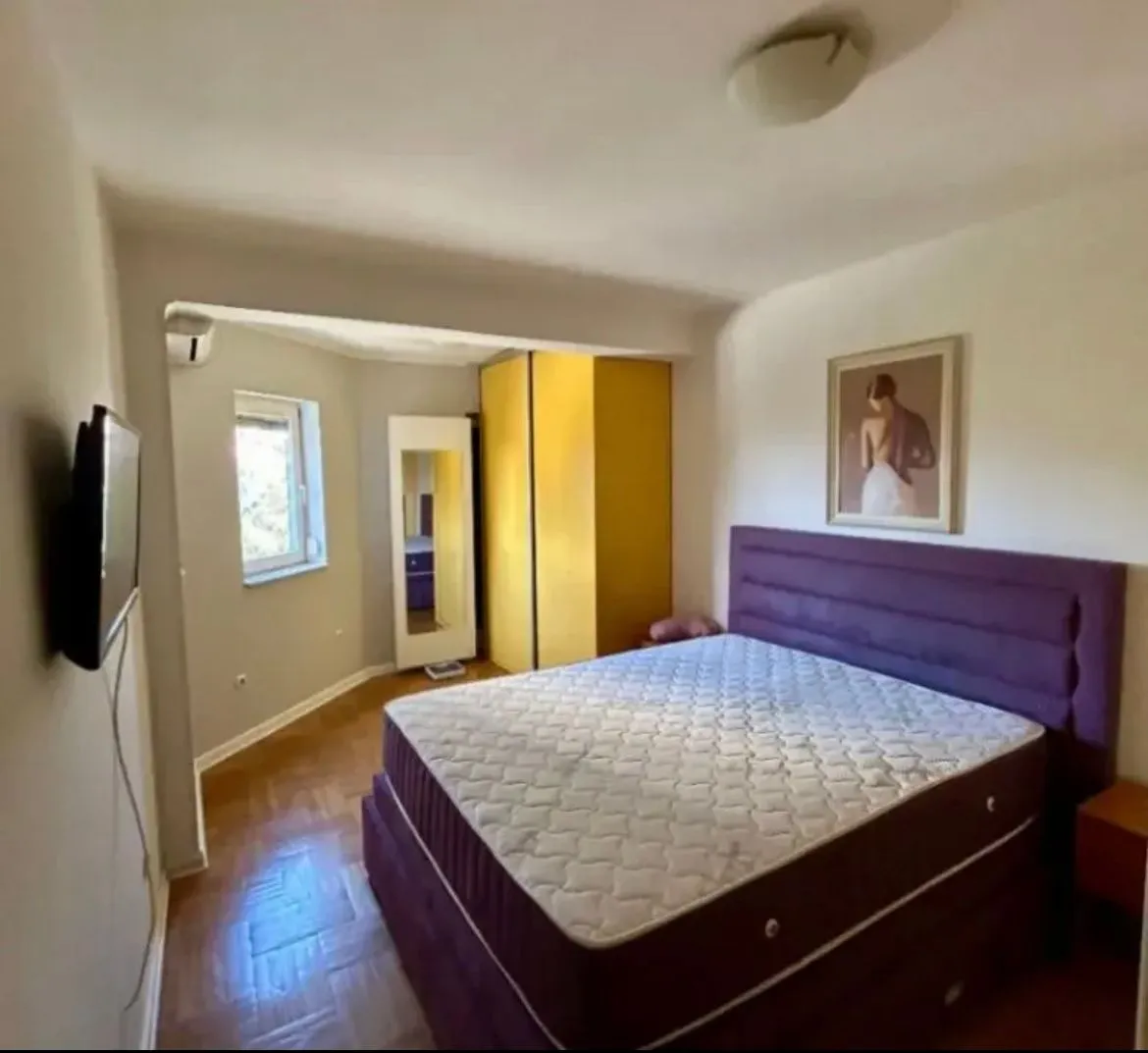 Izdavanje, jednosoban stan, 56m², Preko Morače, Podgorica