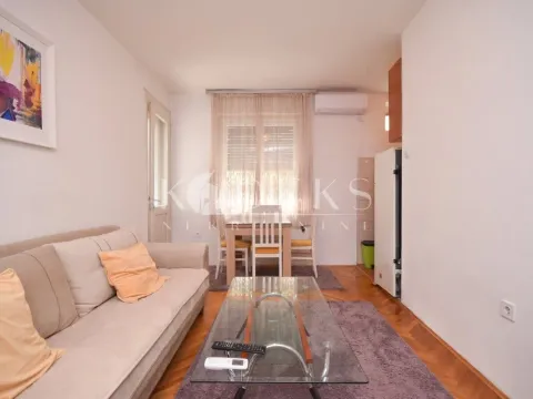 Izdavanje, jednosoban stan, 37m², Centar, Podgorica - image 3