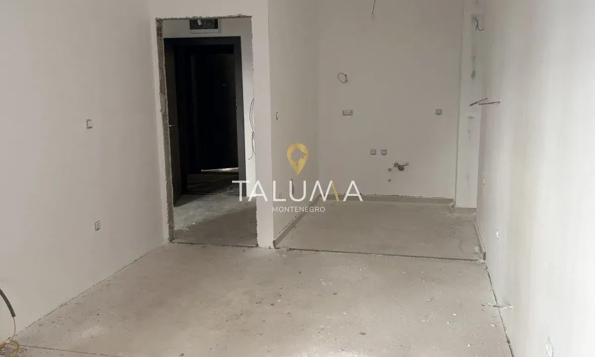 Sale, one bedroom apartment, 43m², Stari Aerodrom, Podgorica