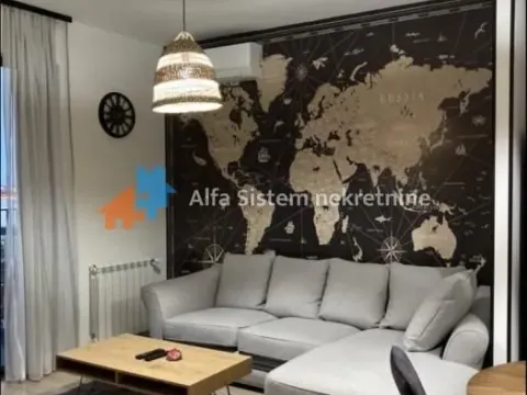 Izdavanje, dvosoban stan, 55m², Savski Venac, Beograd