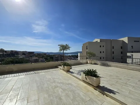 Sale, one bedroom apartment, 59m², Tivat, Crna Gora - image 8