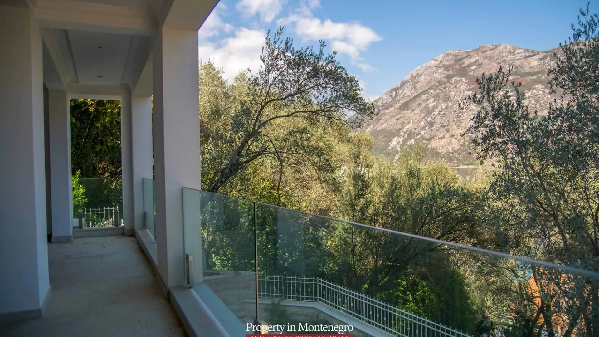Prodaja, kuća, 585m², Stoliv, Kotor