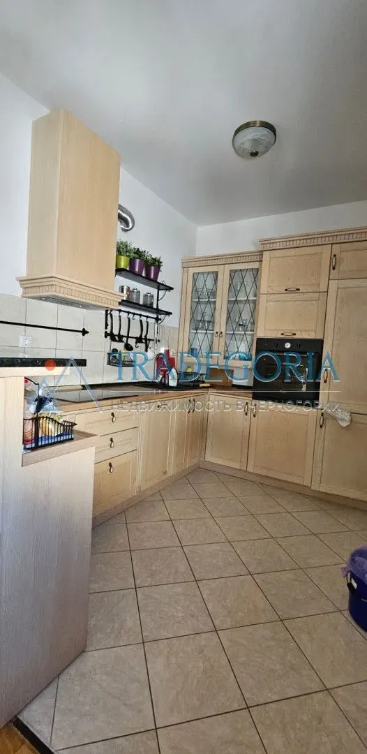 Prodaja, dvosoban stan, 100m², Bar, Crna Gora