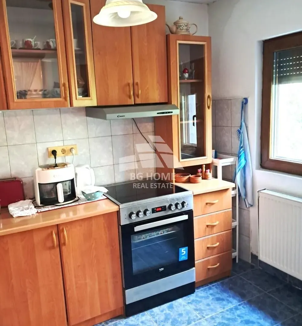 Prodaja, kuća, 52m², Uciteljsko Naselje, Zvezdara Sve Podlokacije