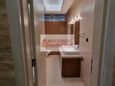 Izdavanje, dvosoban stan, 48m², Savski Venac, Beograd - image 15