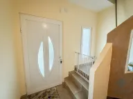 Prodaja, kuća, 296m², Donja Gorica, Podgorica - image 9