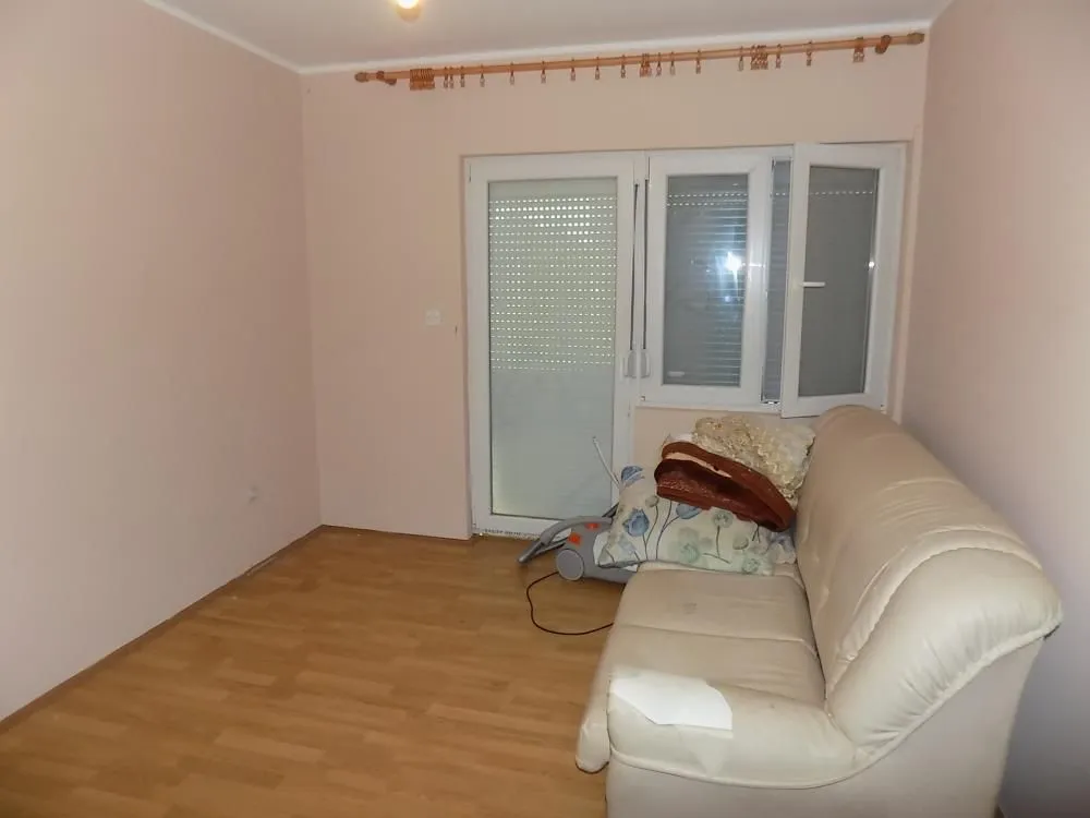 Prodaja, kuća, 385m², Končarevo, Jagodina