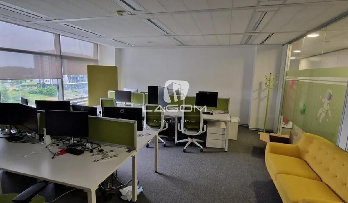 Rent, office space, 772m², Novi Beograd Blok 67, Novi Beograd Sve Podlokacije