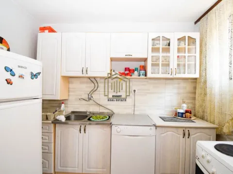 Prodaja, kuća, 260m², Stari Aerodrom, Podgorica - image 5