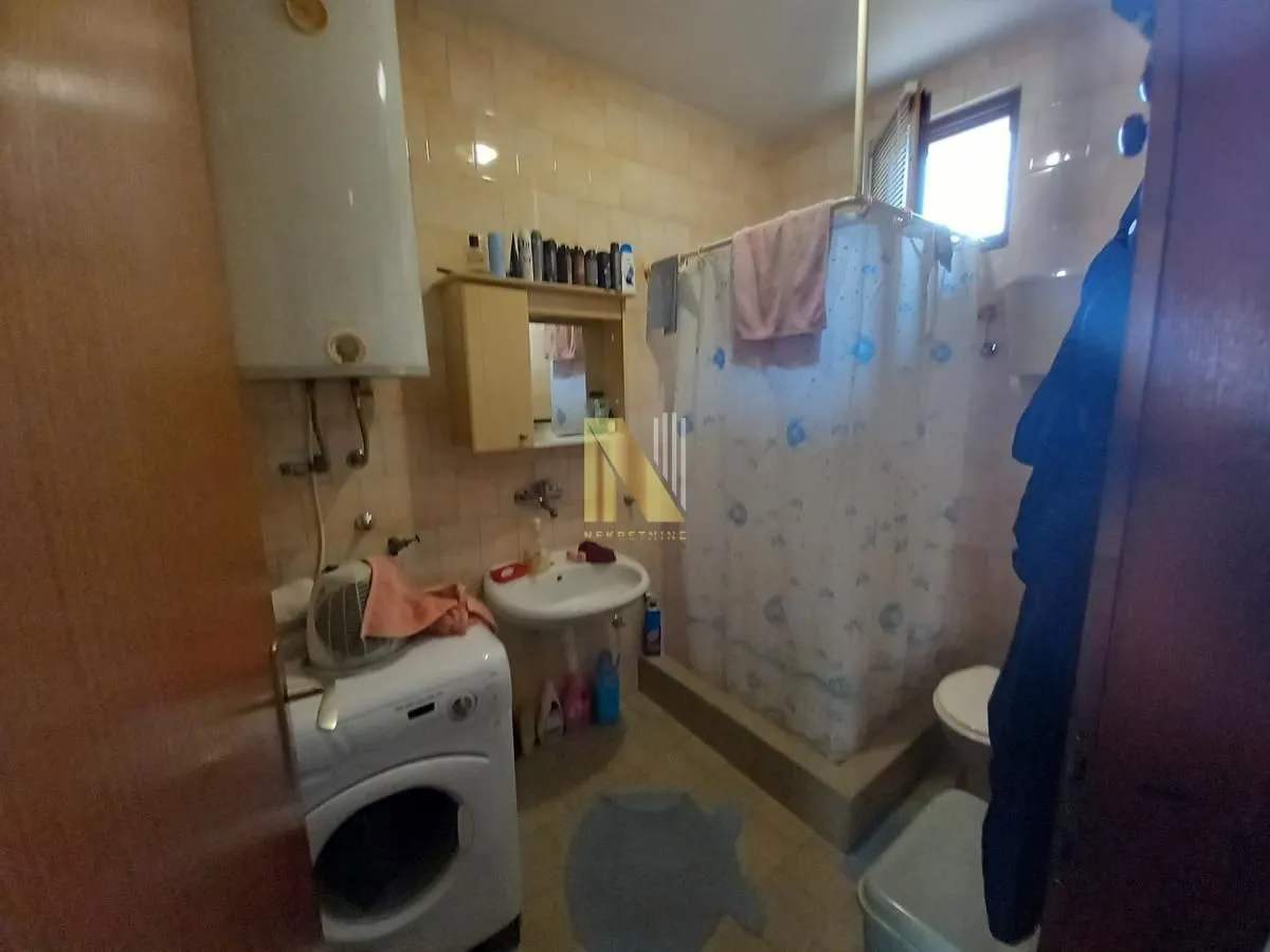 Prodaja, kuća, 272m², Bela Palanka, Srbija