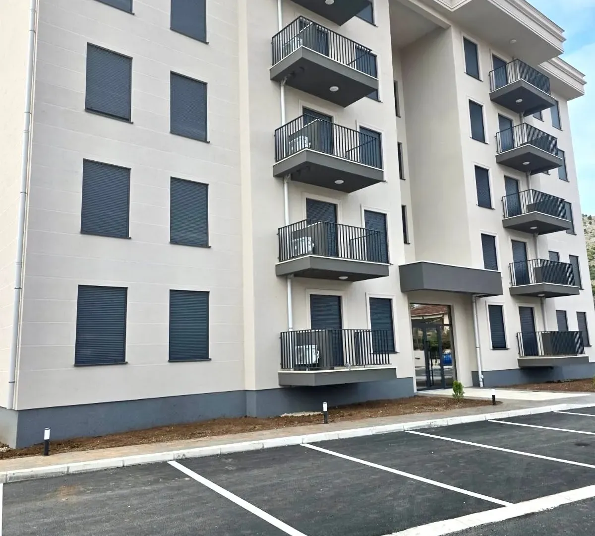 Rent, one bedroom apartment, 40m², Tološi, Podgorica