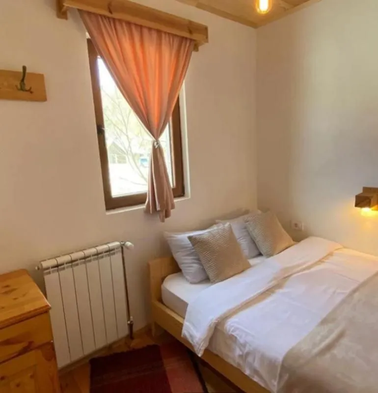 Sale, hospitality venue, 300m², Kolašin, Crna Gora