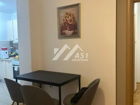 Rent, three bedroom apartment, 60m², Bulevar Evrope, Novi Sad Sve Podlokacije - image 2