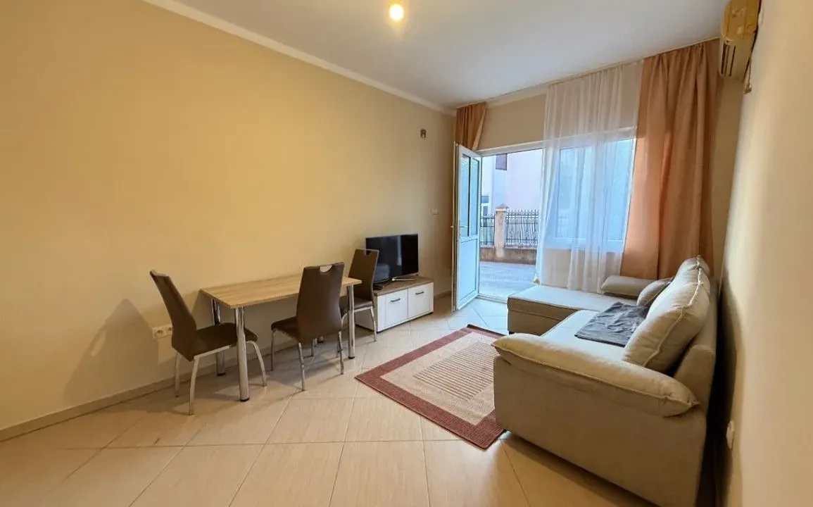 Rent, one bedroom apartment, 45m², Stari Bar, Bar