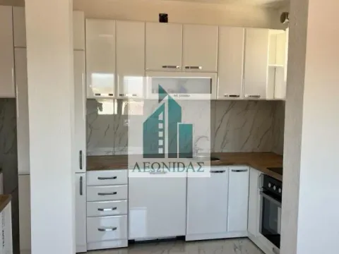 Izdavanje, četvorosoban stan, 77m², Medijana, Niš