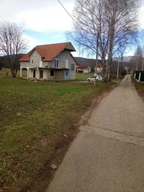 Prodaja, kuća, 130m², Gornje Polje, Nikšić