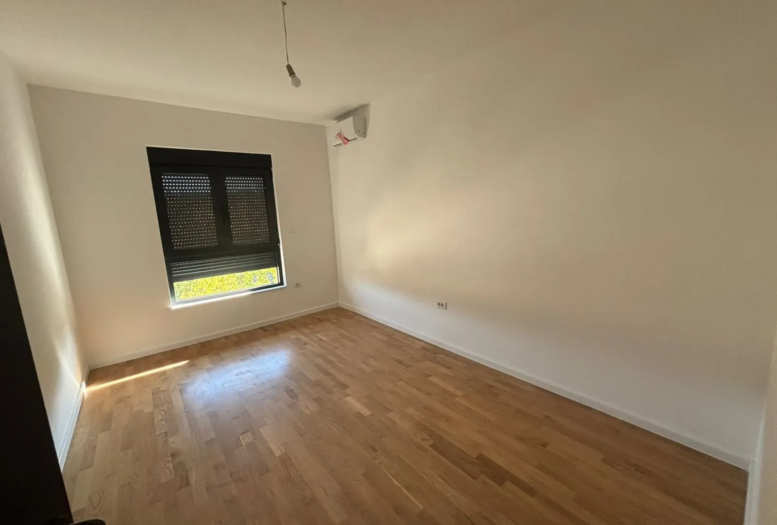 Prodaja, dvosoban stan, 68m², Zagorič, Podgorica