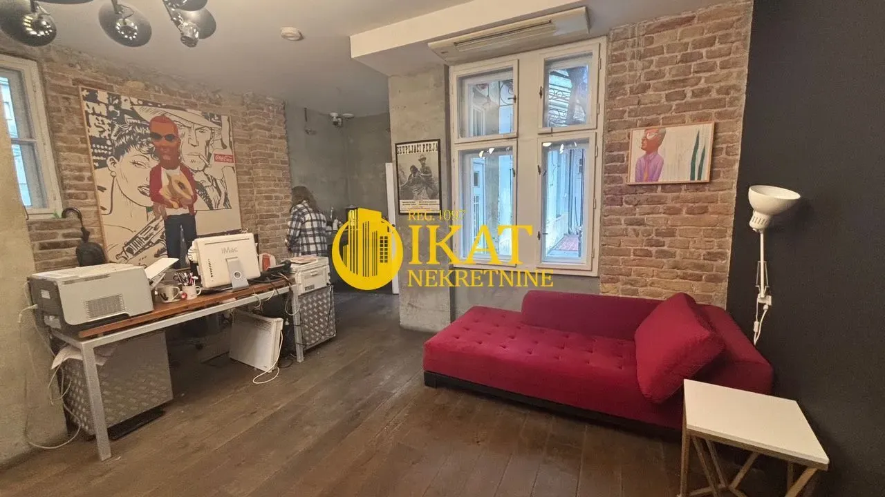 Izdavanje, četvorosoban stan, 95m², Stari Grad, Beograd