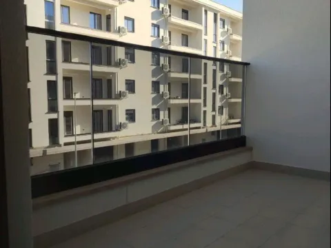 Izdavanje, jednosoban stan, 47m², City Kvart, Podgorica - image 6