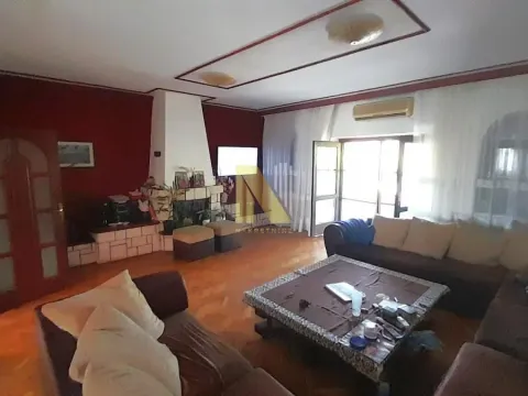 Prodaja, kuća, 362m², Rumenka, Novi Sad Sve Podlokacije - image 8