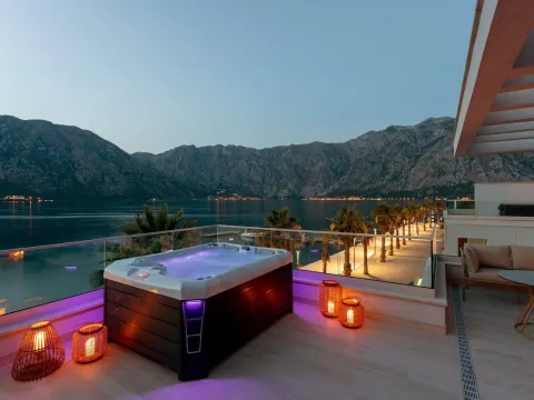 Sale, one bedroom apartment, 68m², Stoliv, Kotor - image 16