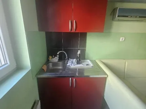 Izdavanje, poslovni prostor, 82m², Stari Grad, Beograd - image 13