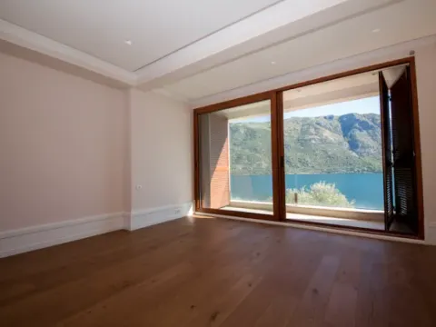 Prodaja, kuća, 585m², Kotor, Crna Gora - image 10